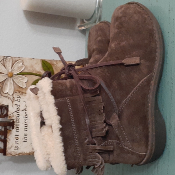 UGG BOOTS SZ 9 WOS - Picture 2 of 8